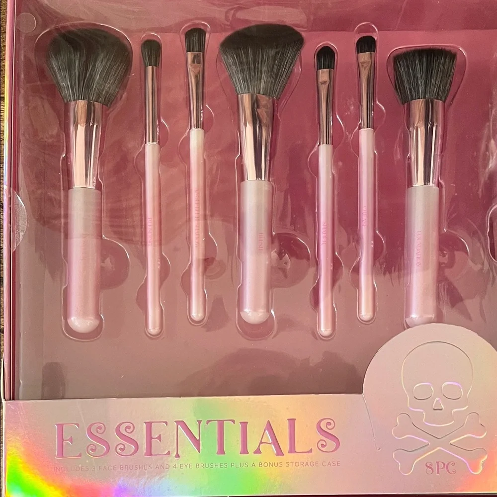 Essentials Collection Pink Makeup Brush Set - Picture 3 of 11